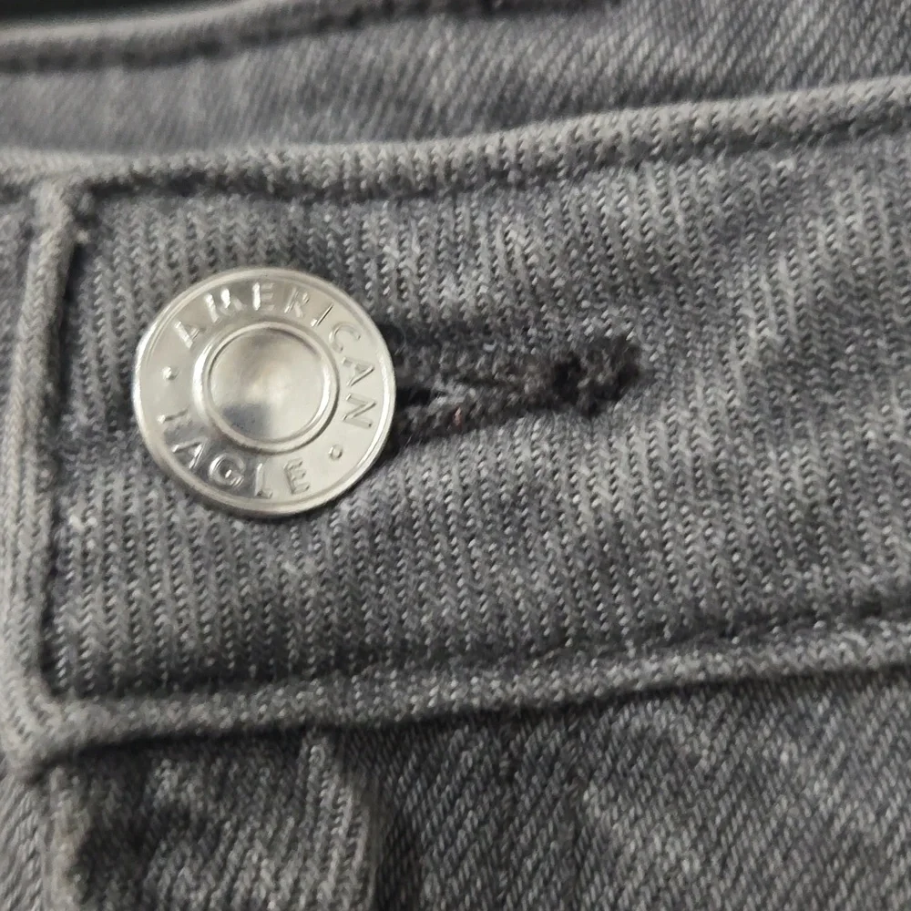 American Eagle Outfitters baggy, mom, boyfriend,  destroyed gray women jeans 10